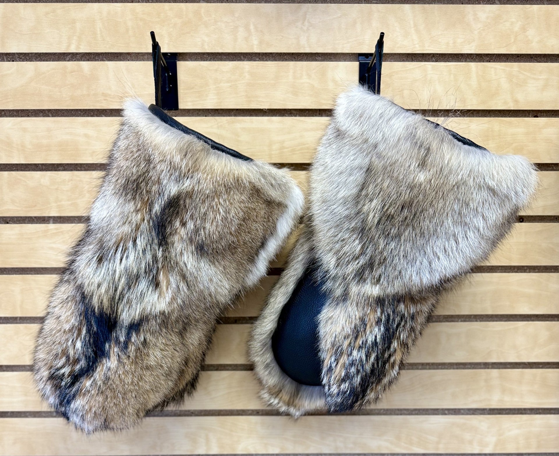 Coyote Fur Mittens