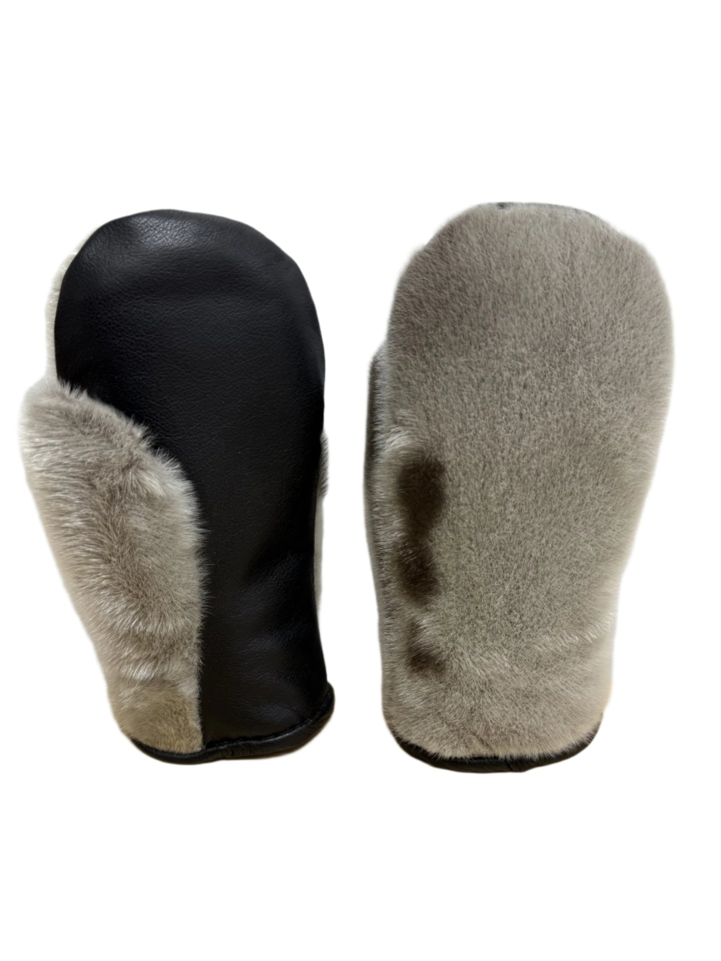 Short Cuff Seal Mitts